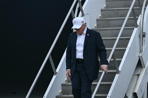 Trump en Irlande, le président cède la place au promoteur-golfeur