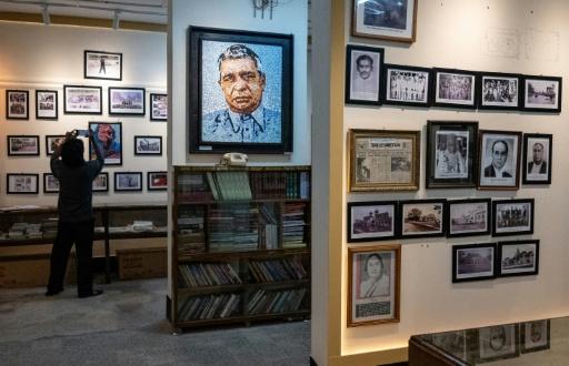 In Bangladesh, Pakistan's Jinnah photo stirs anger