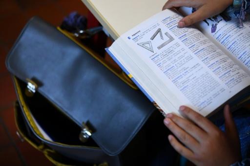 PISA aponta queda histórica de rendimento escolar, em particular em leitura