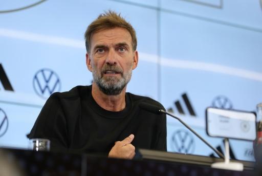 Klopp legt los - erster Kader um 10.00 Uhr