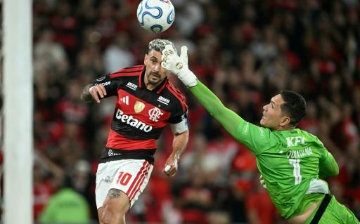 Flamengo empata com Del Valle (1-1) e vai à semifinal da Libertadores