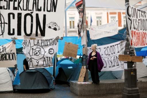 Deal for evicted Spanish pensioner as PM seeks new housing law