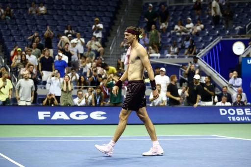 Zverev auch in der dritten Runde in der Night Session