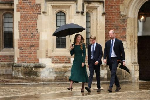 Príncipe George inicia os estudos no Eton College