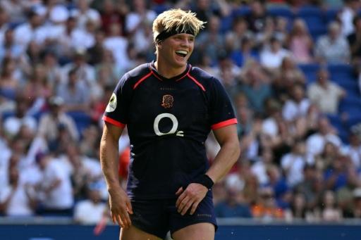 Northampton seek 'happy medium' in bid to keep England star Pollock