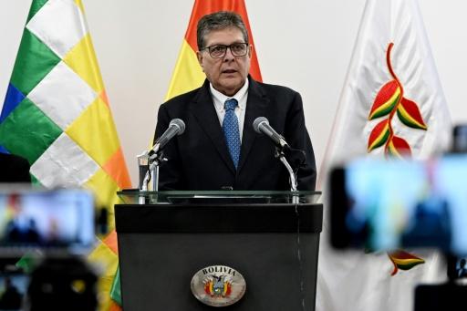 Le ministre bolivien des Hydrocarbures et de l’Énergie, Marcelo Blanco, s’exprime lors d’une conférence de presse à La Paz, le 2 septembre 2026 — Aizar RALDES / AFP