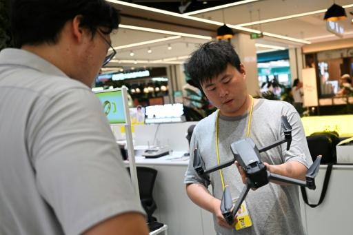 Rush à Pékin pour revendre son drone avant l'interdiction totale