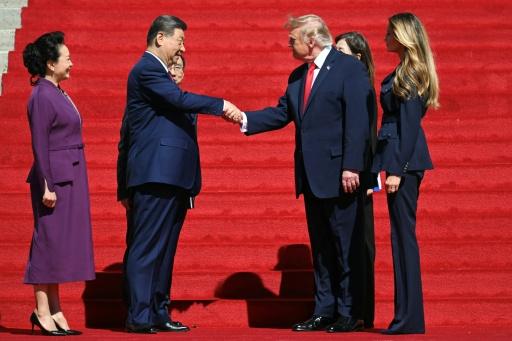 Trump denies offering to sell arms to China's Xi