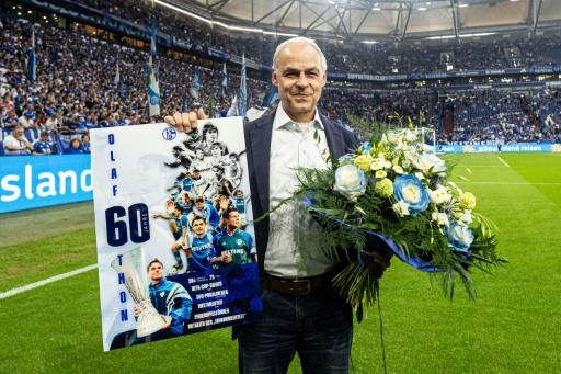 S04-Legende Thon hofft auf würdigen Neuer-Abschied auf Schalke