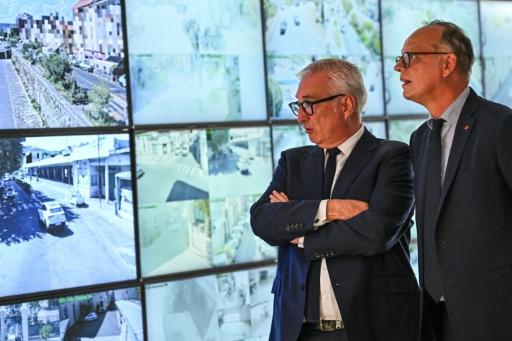 En campagne à Alès, Edouard Philippe prône un "état d'urgence narcotrafic"