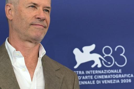 Rupert Murdoch está "muy contento" de que Guy Pearce lo interprete en una película