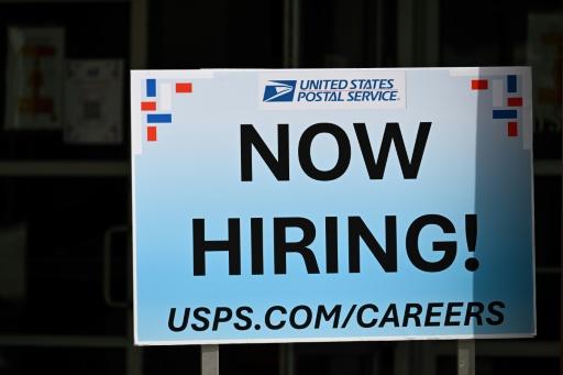 No total, a economia americana criou 162 mil empregos em agosto, o triplo do que o mercado esperava — Patrick T. Fallon / AFP