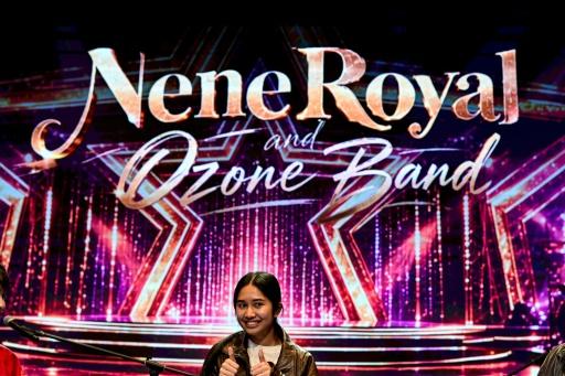 Nene performed with her regular Ozone Band during her Bangkok appearance — Wikus DE WET / AFP