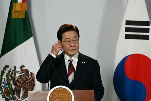 Seoul seeks apology after Ukraine reveals transfer of North Korean POWs