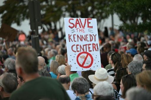 Trump tomó el control el año pasado del Kennedy Center, inaugurado en 1971 tras el asesinato de John F. Kennedy — Kent NISHIMURA / AFP