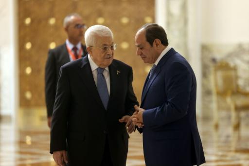Presidente do Egito rejeita deslocamento da população palestina de Gaza
