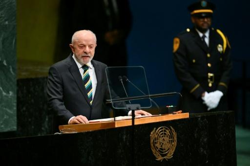 Lula promete luchar contra "los enemigos de la democracia" antes de los comicios en Brasil