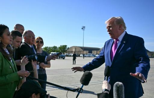 Trump veut empêcher CNN et d'autres médias de venir à la Maison Blanche