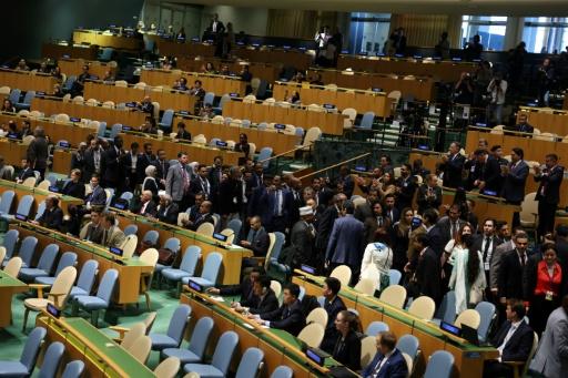 Israel's Netanyahu denounces enemies, allies in fiery UN speech