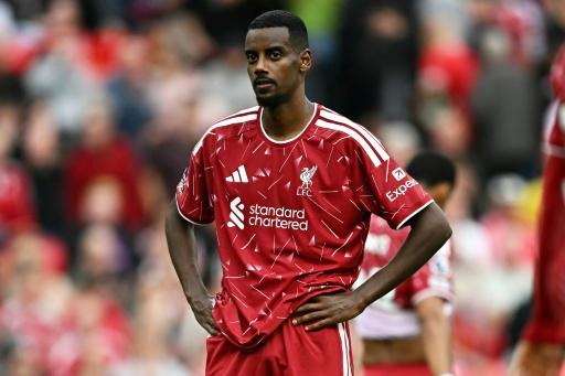 Liverpool's expensive forward line failed to break down Fulham — Paul ELLIS / AFP