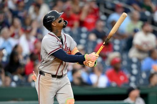 Venezolano Acuña Jr. llega al club de los 200 jonrones y 200 robos en Grandes Ligas