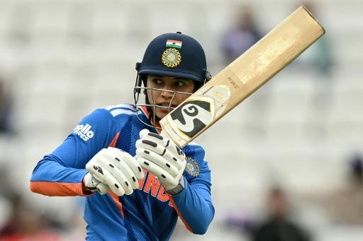 Mandhana breaks record as India romp into Asian Games cricket final