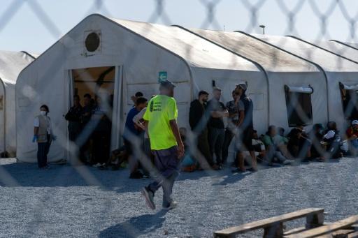 Espanha afirma que mais de 5.300 migrantes deixaram Ceuta neste mês