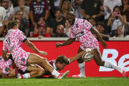 Bordeaux-Begles hammer Stade Francais despite Jalibert injury