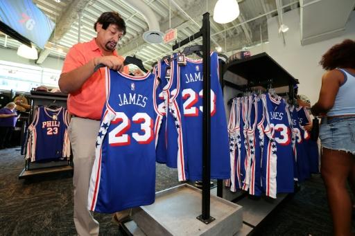 LeBron says 76ers must get uncomfortable to become great