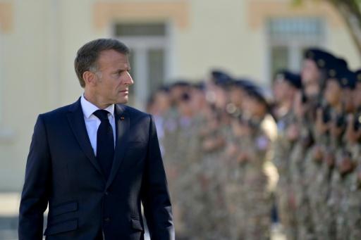 Le président de la République Emmanuel Macron sur la base aérienne 115, à Orange, dans le Vaucluse, le 15 septembre 2026 — Philippe Magoni / AFP