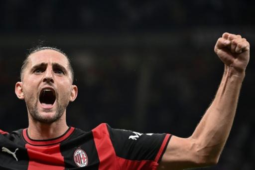 Adrien Rabiot celebrates his goal for AC Milan against Atalanta — Isabella BONOTTO / AFP