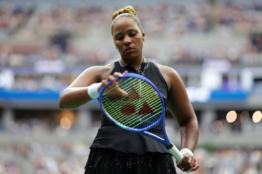 Sabalenka sigue firme en el US Open; Alcaraz ante su primera prueba
