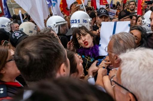 Opération anti-LGBT+ en Turquie: une manifestation dispersée, des comptes de réseaux sociaux bloqués