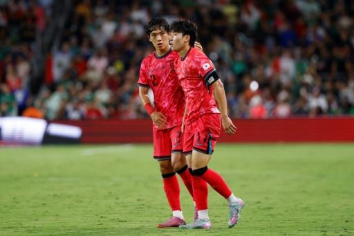 South Korea break China hearts to reach Asian Games football final