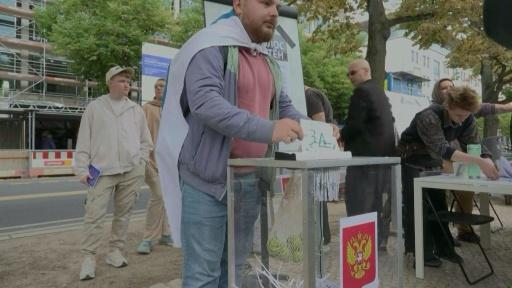 'Completely rigged': Russian diaspora protest on last day of parliamentary election
