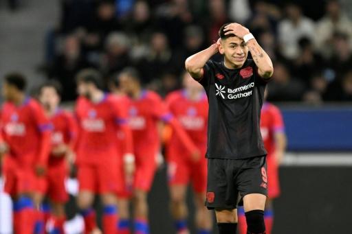 El argentino Echeverri, cedido por el Manchester City al Benfica