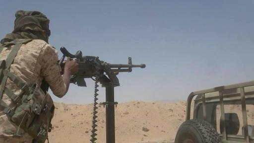 Yemeni government forces clash with Houthis near the Saudi border