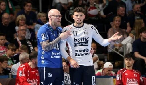 Flensburg siegt erneut - Schluroff zähmt Löwen
