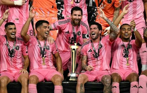 Com 100º gol de Messi, Inter Miami vence Cruz Azul e conquista sua primeira Campeones Cup