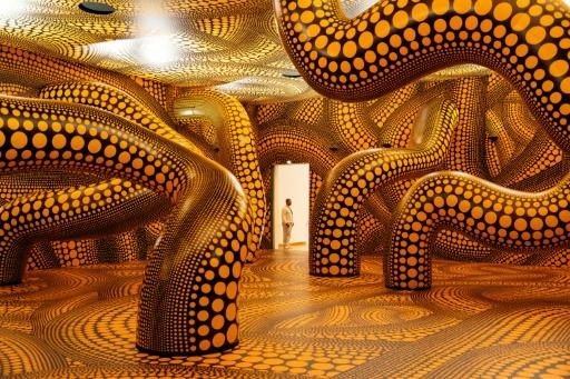 "Une célébration" : à Amsterdam, une exposition dédiée à Kusama, décédée en août