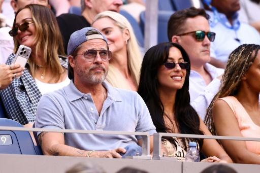 El actor Brad Pitt asiste a la final femenina del US Open el 12 de septiembre de 2026 — CHARLY TRIBALLEAU / AFP
