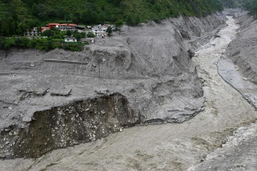 Nothing left: Nepal flood survivors face loss and uncertainty