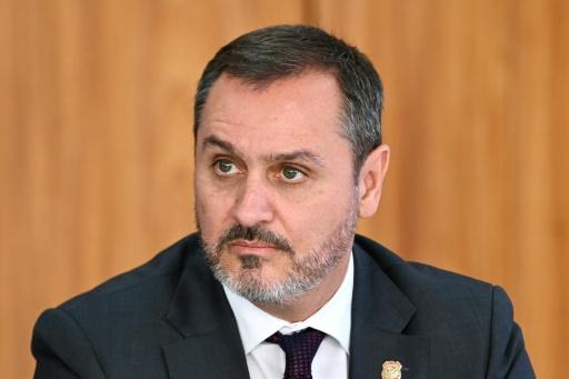 Crise no STF: Flávio Dino reintegra diretor-geral da PF no cargo