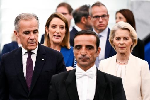 Carney desoye las amenazas de Trump y celebra "nueva alianza" de Canadá con la UE