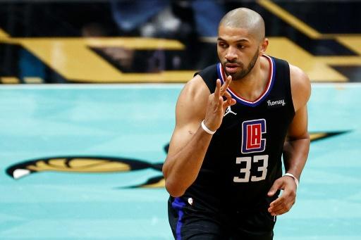 El francés Nicolas Batum se retira tras 18 temporadas en la NBA