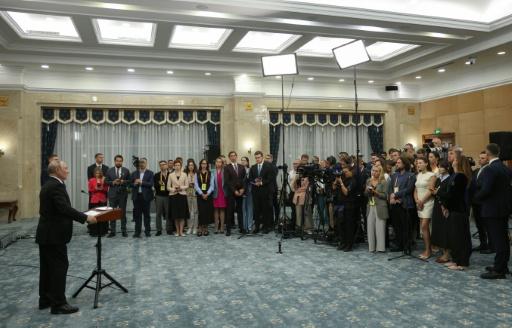 Conférence de presse du président russe Vladimir Poutine à Bishkek, en marge du sommet de l'Organisation de coopération de Shanghai, le 1er septembre 2026 — Vyacheslav PROKOFYEV / AFP
