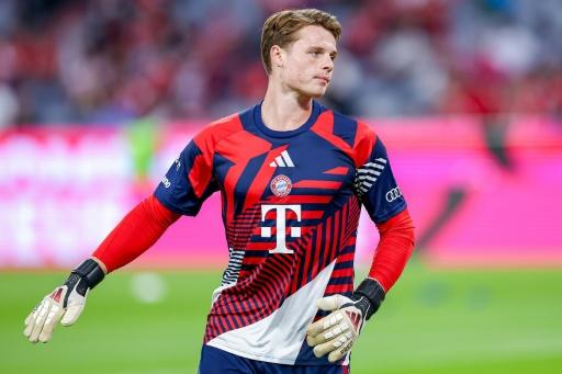 Bayern mit Urbig im Tor - auch Saibari beginnt
