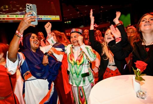 Swedish left-wing cheers far-right decline amid tight election race