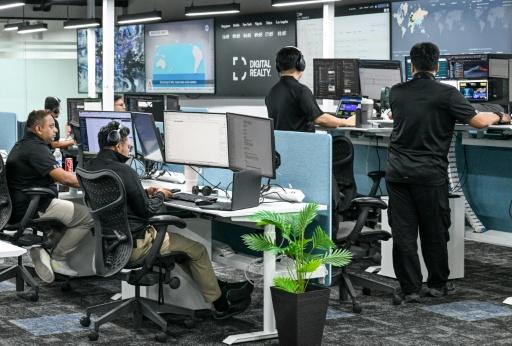 Data centre command hub keeps AI up and running