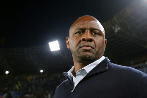 Senegal draw first match under Vieira and Nigeria survive scare